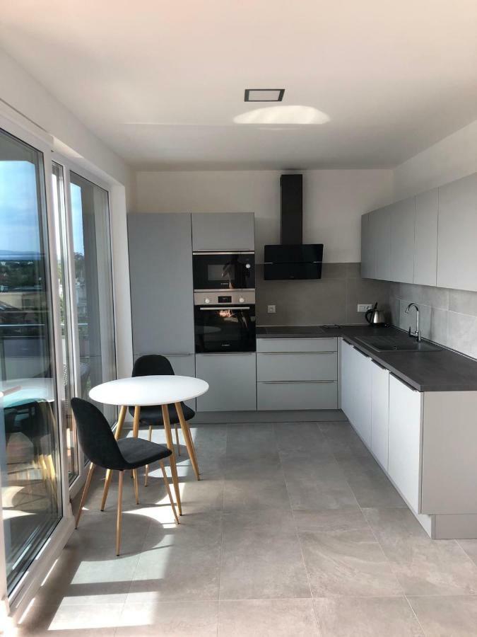 Apartment Sun Lakes - Sever Сенець Екстер'єр фото